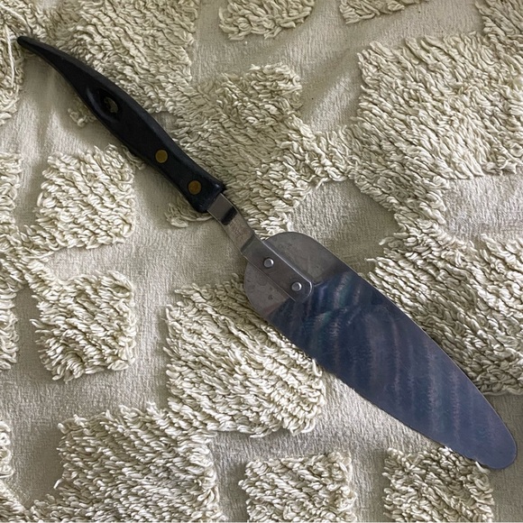 Stanley Pie Server - Picture 2 of 3